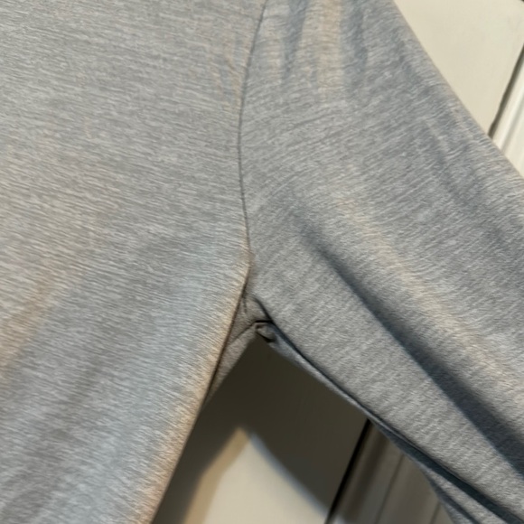 Hurley Gray Long Sleeve Tee with Crew Neck - Picture 7 of 8